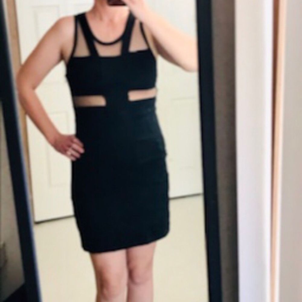 Umgess Black Dress